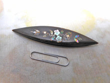 Load image into Gallery viewer, A horn tatting shuttle with inlaid decoration. c1870
