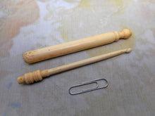 Load image into Gallery viewer, A large bone crochet hook. c1850

