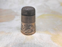 Load image into Gallery viewer, An early 19th century steel topped silver thimble. c1815

