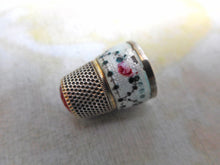 Load image into Gallery viewer, A Continental silver thimble with enamel decoration. c1900
