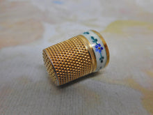 Load image into Gallery viewer, A Continental silver gilt thimble with an enameled band. c1920
