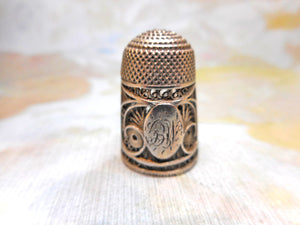 SOLD........A Georgian silver filigree thimble and case. c1800