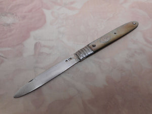 A mother of pearl folding fruit knife. c 1800