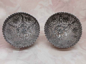 A pair of antique silver filigree bowls. c1820