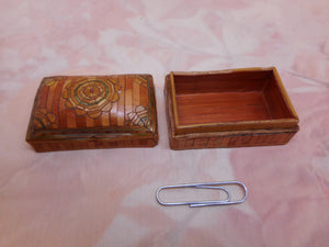 A mini French straw work box. c 1830.