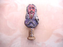 Load image into Gallery viewer, An antique pottery pipe tamper depicting King Charles I
