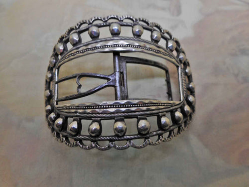 A single Georgian silver shoe buckle. c 1800