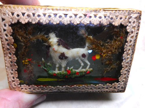 A little French bonbon box inset under glass with a dog. c1820