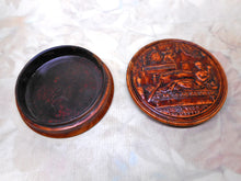 Load image into Gallery viewer, A French love token-a pressed wood snuff box. 19thc
