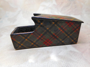 A Tartan Ware nib wiper. McBeth. 19thc