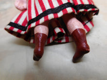 Load image into Gallery viewer, Two little dolls. German c1910.
